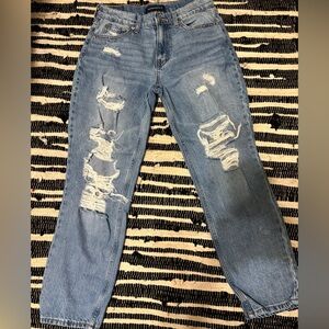 Aeropostale Distressed Blue Jeans size 4 mom jeans